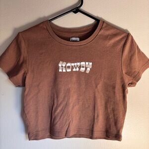 Princess Polly Brown Cropped T-Shirt with 'Howdy' Print